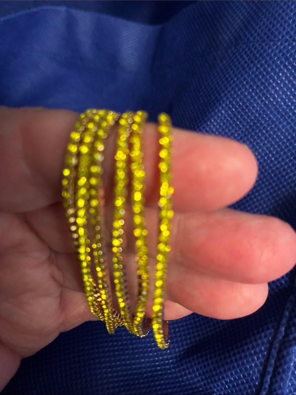 🌺 🌺 🌺Set of 5 Golden Stretch Tennis Bracelets Bangles - Picture 3 of 3